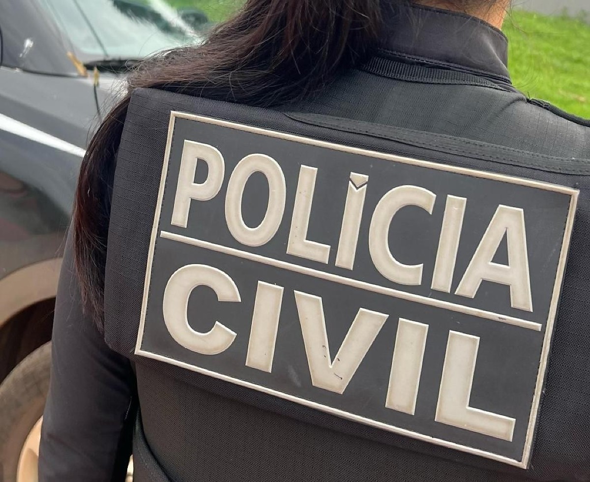 Jovem de VG acorda com ex dentro de casa, apanha na cabeça e rasga a mão ao tentar se defender