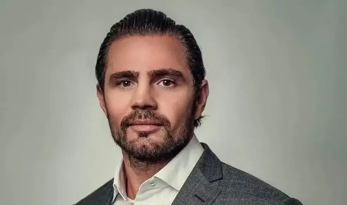 "Preciso de um avião para as kengas", PF intercepta mensagem de Vorcaro pedindo avião para festas com políticos